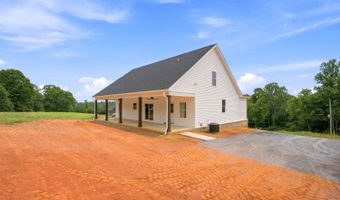 9009 Stonewall Rd, Appomattox, VA 24522