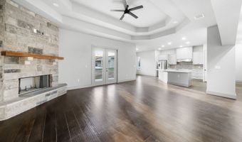 731 County Road 356, Adkins, TX 78101