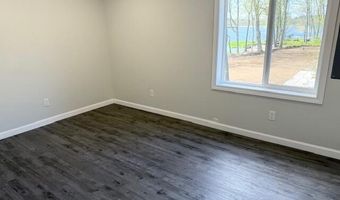 5 N Vigue Shore Rd, Albion, ME 04910