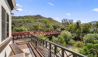 2305 Waring, Agoura Hills, CA 91301