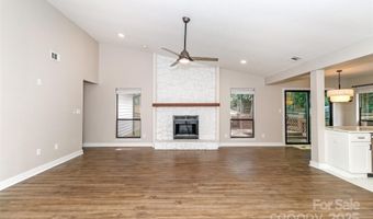 4020 Bon Rea Dr, Charlotte, NC 28226