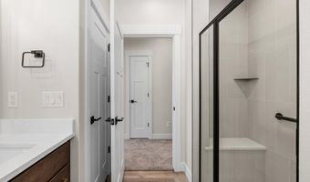 4051 SADDLEBACK Ln, Cheyenne, WY 82001