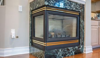 11 JUMPING BROOK Ln, Barnegat, NJ 08005