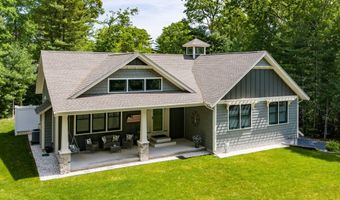 14 Valley Brook Rd, Barnstable, MA 02632
