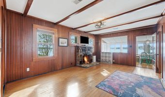 6955 WN Lake Gage Dr, Angola, IN 46703