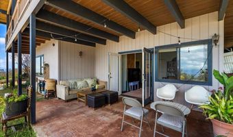1365 Piiholo Rd, Makawao, HI 96768