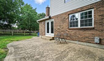 5555 Revmal Ln, Delhi, OH 45238