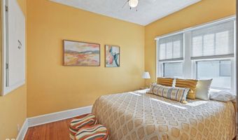5201 E North St, Indianapolis, IN 46219