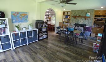 145 Abigail Trl 18, Ararat, NC 27007