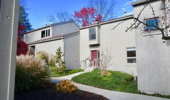 2134 Overlook Ct, Ann Arbor, MI 48103
