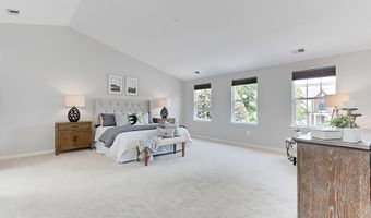 43820 LAUREL RIDGE Dr, Ashburn, VA 20147