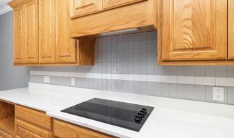 3 Ideal Ln, Hot Springs Village, AR 71909