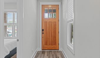 409 S Tunstall Ave, Apex, NC 27502