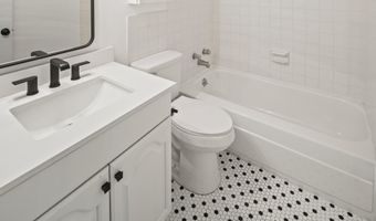 755 FAIRVIEW Ave 755 D, Annapolis, MD 21403