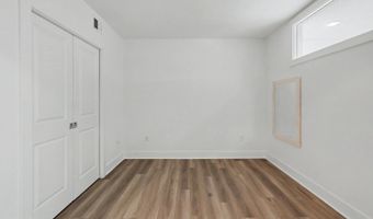 701 N HENRY St 306, Alexandria, VA 22314