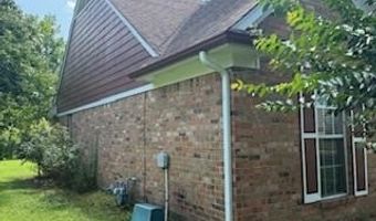 100 Roseleigh Cv, Batesville, MS 38606