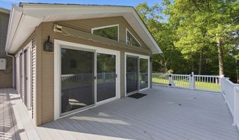 70 Mahoney Rd, Colchester, CT 06415