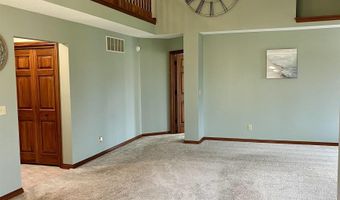 3563 Franklin Dr, Auburn, IN 46706