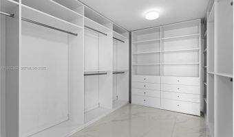 2000 Island Blvd PH-5, Aventura, FL 33160