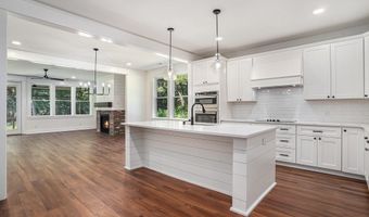 973 Bellas Ln, Awendaw, SC 29429