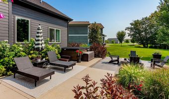 1816 Starling Ct, Polk City, IA 50226