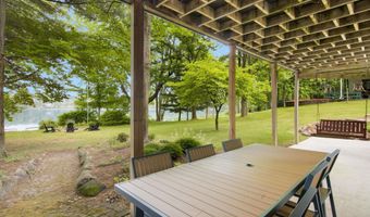 9506 Lakeside Dr, Alden, MI 49612