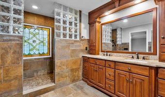 1072 Berrie Pl, Asheboro, NC 27205