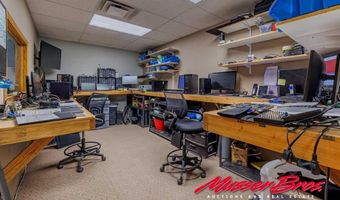 2706 Big Horn Ave, Cody, WY 82414
