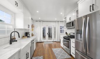 2952 Rosecrans St, San Diego, CA 92106
