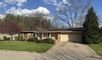 16 Canterbury, Athens, OH 45701
