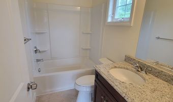 19 Oak Meadows Dr 19, Brookfield, CT 06804