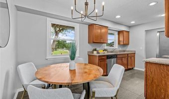 999 Elm Dr, Apple Valley, MN 55124