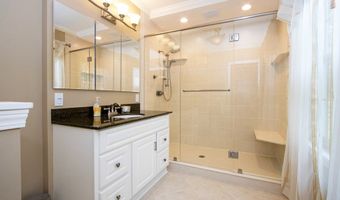 330 Countryside Dr, Ashland, OH 44805