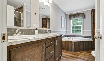 60 Perryclear Dr, Beaufort, SC 29906