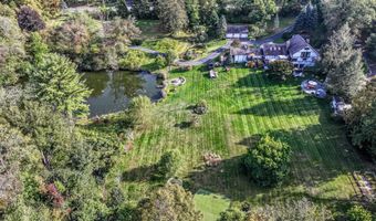 70 Obtuse Hill Rd, Brookfield, CT 06804