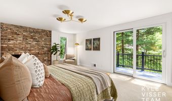 7496 Leyton Dr SE, Ada, MI 49301