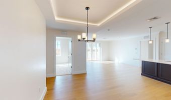 1 Longview Dr 306, Atkinson, NH 03811