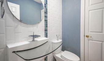 7206 BRADLEY Blvd, Bethesda, MD 20817