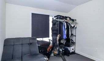 78 Lott Ln, Staten Island, NY 10314