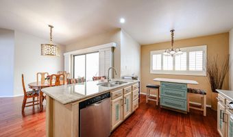 37222 N TOM DARLINGTON Dr 15, Carefree, AZ 85377
