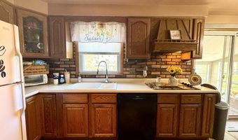 526 Northwood Dr, Alpena, MI 49707
