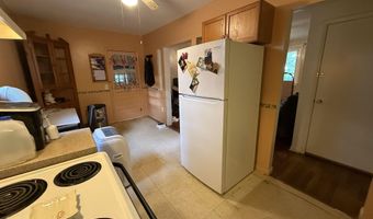 20 Tracy Dr, Burlington, VT 05408