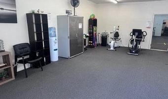 223 S Jefferson St, Ava, MO 65608