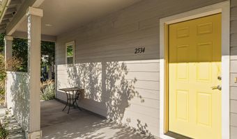2534 NE Cretia Ct, Bend, OR 97701