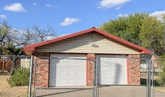 520 S Center St, Archer City, TX 76351