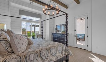 1151 E PEACH TREE Dr, Chandler, AZ 85249