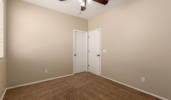 4104 E BELLERIVE Dr, Chandler, AZ 85249