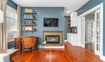 5 Dennis Ave, Cranston, RI 02905
