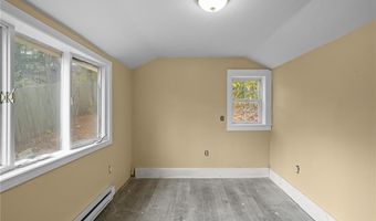 51 Knotty Oak Shr, Coventry, RI 02816