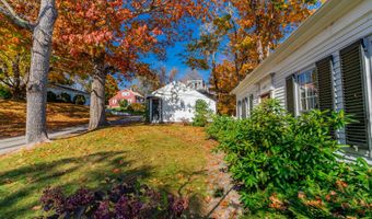 1475 Washington St, Bath, ME 04530